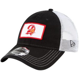 Tampa Bay Buccaneers Trucker Snapback Hat